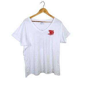 Coyote Ugly Saloon Nashville XXL Graphic Short Sleeve V-Neck Tee Shirt White